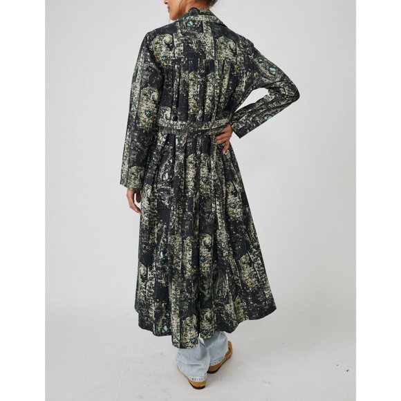 🎉LAST CHANCE🎉 FREE PEOPLE Rae Printed Duster / Washed Black Combo - Picture 3 of 6